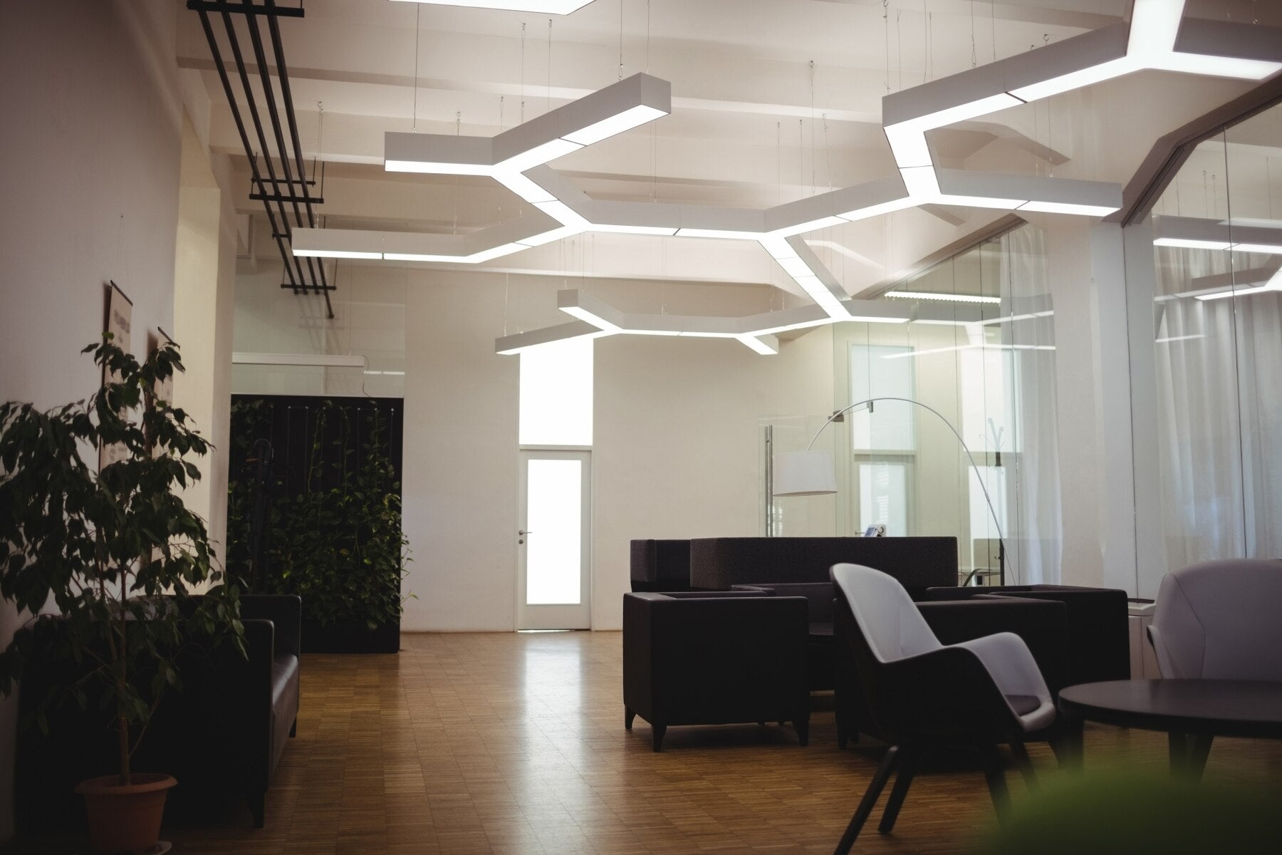 Bright Ideas for Productivity: Crafting the Perfect Office Lighting